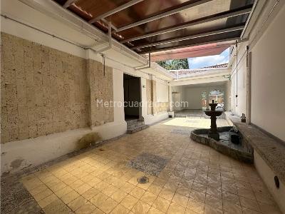 Casa de 5 alcobas en venta en Ciudad Jardin, Cali, 700 m² · foto 10 de 16