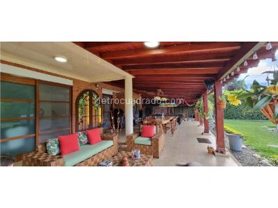 Casa de 5 alcobas en venta en Pance, Cali, 1070 m² · foto 12 de 20