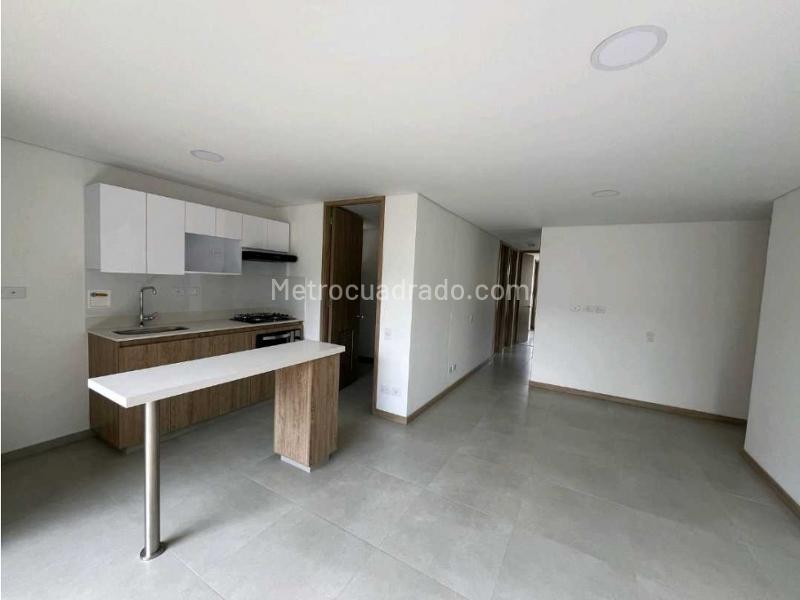 New 3BR Apartment for Rent in Loma San Jose, Sabaneta - 4