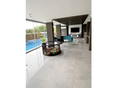 Casa de 5 alcobas en venta en Santa Monica Residencial, Cali, 800 m² · foto 3 de 20