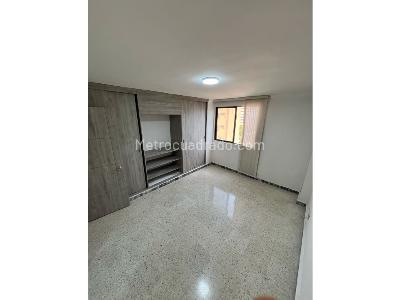 Apartamento en venta en Versalles, Cali · foto 10 de 18