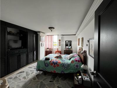 Apartamento en venta en El Refugio, Cali · foto 10 de 14