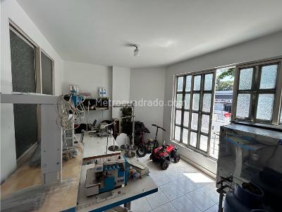 Casa de 3 alcobas en venta en Villacolombia, Cali, 406 m² · foto 11 de 19