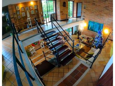Casa de 5 alcobas en venta en La Doctora, Sabaneta · foto 3 de 11