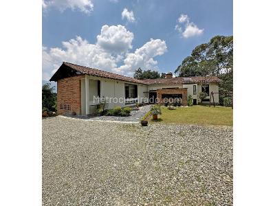 Casa de 5 alcobas en venta en La Doctora, Sabaneta · foto 9 de 11