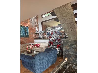 Casa de 5 alcobas en venta en La Doctora, Sabaneta · foto 10 de 11