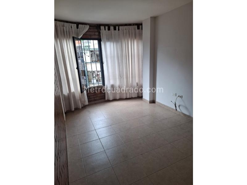 Edificio de Oficinas en Venta, Caney, Cali - Más