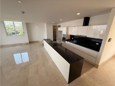 Apartamento de 3 alcobas en venta en Bellavista, Cali, 187 m² · foto 7 de 20
