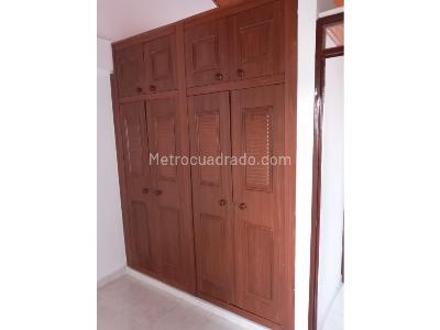 Apartamento de 2 alcobas en venta en El Limonar, Cali, 48 m² · foto 7 de 12