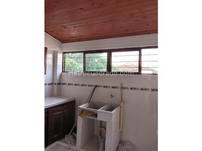 Apartamento de 2 alcobas en venta en El Limonar, Cali, 48 m² · foto 10 de 12