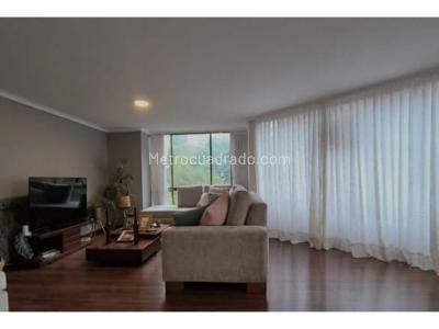 Apartamento de 3 alcobas en venta en El Poblado, Medellín, 140 m² · foto 4 de 20