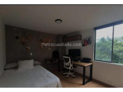 Apartamento de 3 alcobas en venta en El Poblado, Medellín, 140 m² · foto 12 de 20