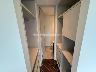 Apartamento de 3 alcobas en venta en Santa Monica Residencial, Cali, 145 m² · foto 17 de 20