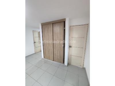 Casa de 4 alcobas en venta en Panamericano, Cali, 200 m² · foto 7 de 9