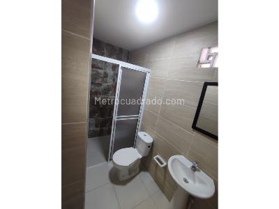 Casa de 4 alcobas en venta en Panamericano, Cali, 200 m² · foto 8 de 9