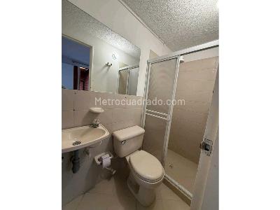 Casa de 5 alcobas en venta en San Antonio De Pereira, Rionegro, 117 m² · foto 8 de 16