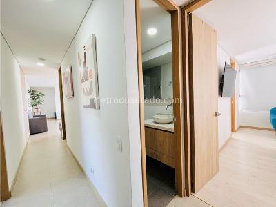 Apartamento en venta en El Poblado, Medellín · foto 13 de 20