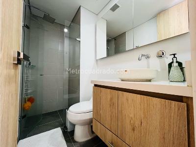 Apartamento en venta en El Poblado, Medellín · foto 14 de 20