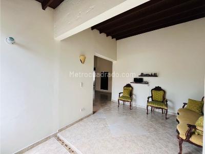 Apartamento de 4 alcobas en venta en Laureles, Medellín, 113 m² · foto 7 de 20