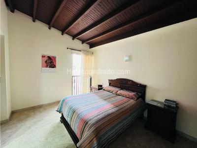 Apartamento de 4 alcobas en venta en Laureles, Medellín, 113 m² · foto 16 de 20