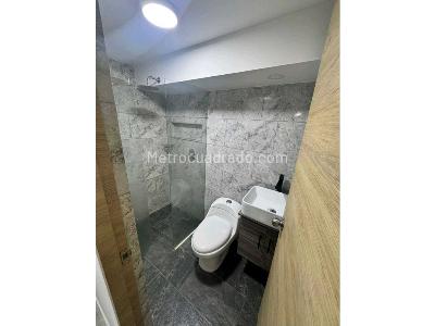 Apartamento de 3 alcobas en venta en Valerias, Bello, 74 m² · foto 3 de 5
