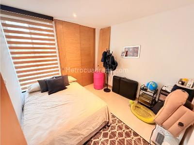 Apartamento de 3 alcobas en venta en Santa Monica Residencial, Cali, 146 m² · foto 17 de 18