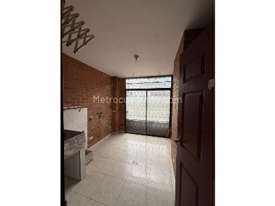 Casa de 4 alcobas en venta en Colseguros, Cali, 106 m² · foto 11 de 20