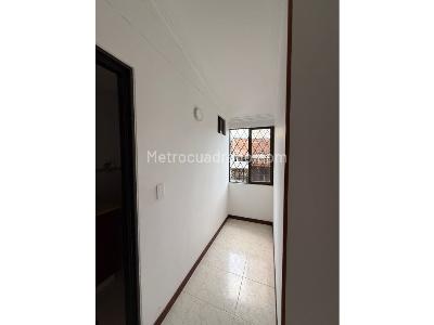 Casa de 4 alcobas en venta en Colseguros, Cali, 106 m² · foto 17 de 20