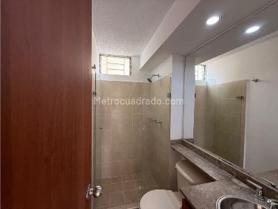 Apartamento de 3 alcobas en venta en El Ingenio, Cali, 85 m² · foto 2 de 15