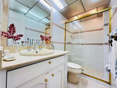 Apartamento de 4 alcobas en venta en Laureles, Medellín, 203 m² · foto 6 de 20