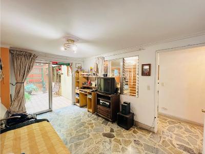 Apartamento de 4 alcobas en venta en Laureles, Medellín, 203 m² · foto 8 de 20