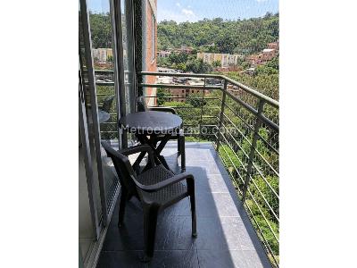 Apartamento en venta en Los Colores, Medellín · foto 5 de 20