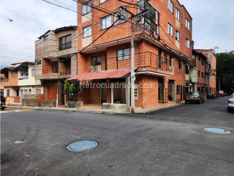 Local Comercial en Arriendo, Occidente  Calasanz, Medellín - Widok 2