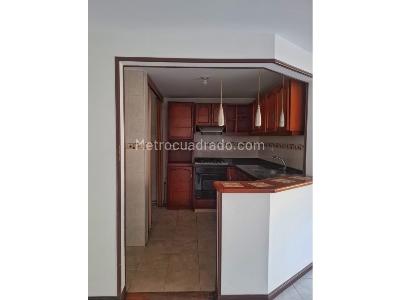 Apartamento de 3 alcobas en venta en Bella Suiza, Cali, 84 m² · foto 2 de 18