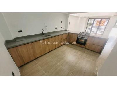 Casa de 4 alcobas en venta en Occidente;Belen San Bernardo, Medellín, 161 m² · foto 2 de 20
