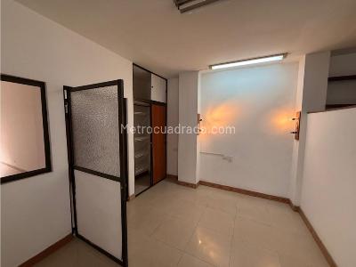 Casa de 5 alcobas en venta en El Cedro, Cali, 315 m² · foto 14 de 19