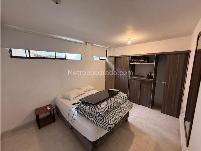 Casa de 5 alcobas en venta en El Cedro, Cali, 315 m² · foto 18 de 19