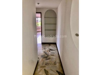 Apartamento en venta en Limonar, Cali · foto 7 de 14