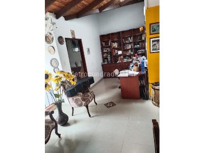 Casa de 5 alcobas en venta en Tequendama, Cali, 400 m² · foto 14 de 14