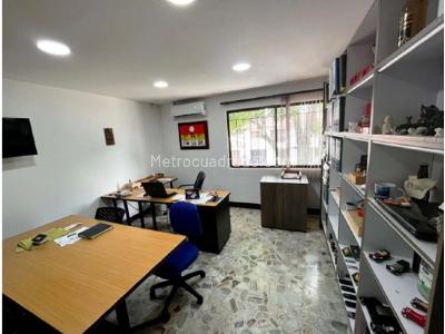 Casa de 4 alcobas en venta en La Flora, Cali, 394 m² · foto 9 de 11