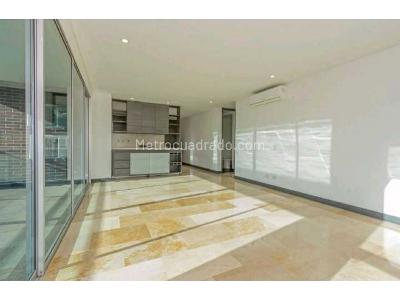 Apartamento de 4 alcobas en venta en Castropol, Medellín, 138 m² · foto 8 de 20