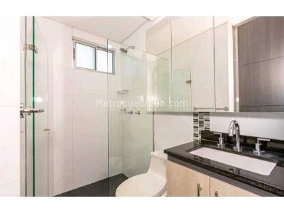 Apartamento de 4 alcobas en venta en Castropol, Medellín, 138 m² · foto 18 de 20