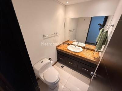 Apartamento de 4 alcobas en venta en Normandia, Cali, 192 m² · foto 4 de 20