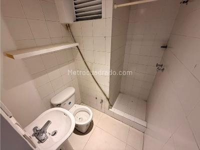 Apartamento de 4 alcobas en venta en Normandia, Cali, 192 m² · foto 18 de 20