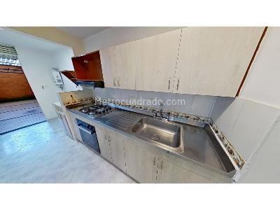 Apartamento de 3 alcobas en venta en El Poblado, Medellín, 82 m² · foto 11 de 19