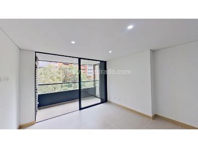 Apartamento de 2 alcobas en venta en Loma De Las Brujas, Envigado, 80 m² · foto 2 de 15