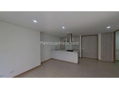 Apartamento de 2 alcobas en venta en Loma De Las Brujas, Envigado, 80 m² · foto 4 de 15