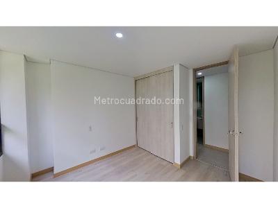 Apartamento de 2 alcobas en venta en Loma De Las Brujas, Envigado, 80 m² · foto 11 de 15