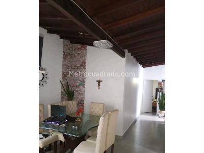 Casa de 5 alcobas en venta en Occidente, Medellín, 162 m² · foto 11 de 12