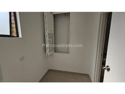Apartamento en venta en Ciudad Jardin, Cali · foto 7 de 13